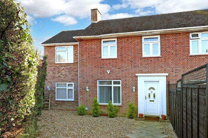 3 Bedroom Semi Detached House For Sale In Home Meadow, Farnham Royal, Buckinghamshire, SL2