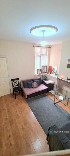 3 Bedroom Terraced House To Rent In Osmaston Road, Leicester, LE5