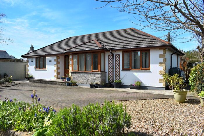 3 Bedroom Bungalow For Sale In United Road, Carharrack, Redruth, Cornwall, TR16