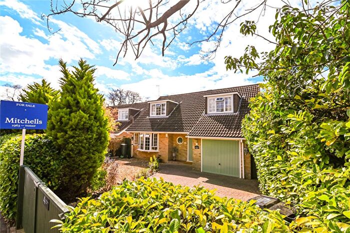 3 Bedroom Detached House For Sale In Merlewood Court, Lyon Avenue, New Milton, Hampshire, BH25