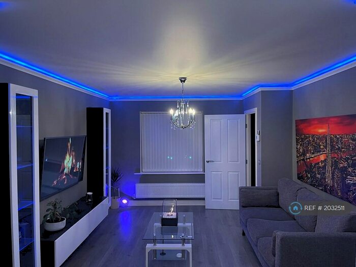 2 Bedroom Semi-Detached House To Rent In Danson Street, Manchester, M40