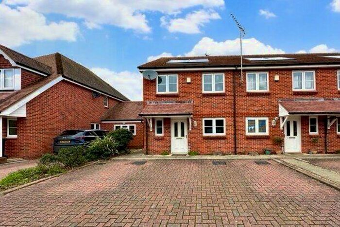 2 Bedroom End Of Terrace House To Rent In Colden Common, Winchester, SO21