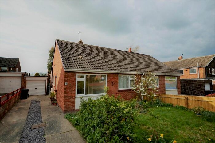 2 Bedroom Semi-Detached Bungalow To Rent In Abbots Row, Durham, DH1