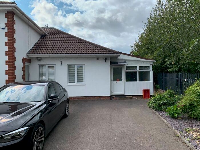 1 Bedroom Flat To Rent In Down Road, Winterbourne Down, Bristol, BS36