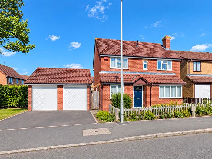 4 Bedroom Detached House For Sale In Honeysuckle Drive, Abbeymead, Gloucester, GL4