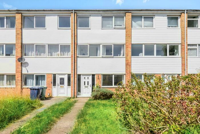 6 Bedroom Semi-Detached House To Rent In Salford Road, Hmo Ready Sharers, OX3