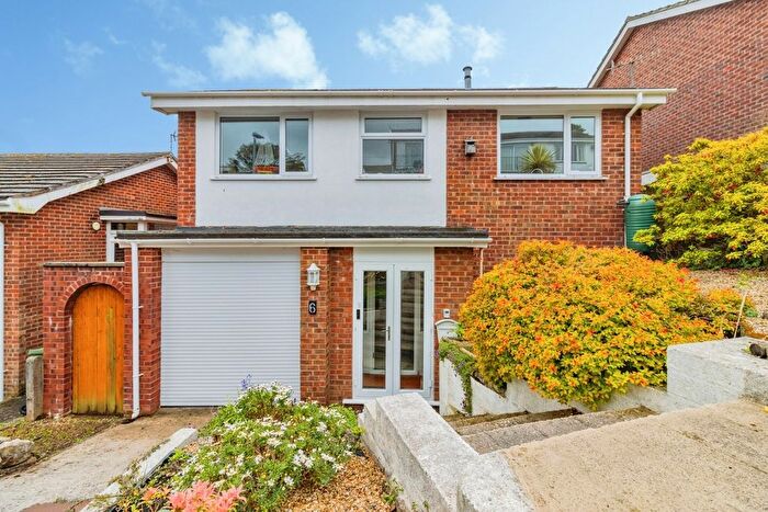 3 Bedroom Detached House For Sale In Meadow Park, Dawlish, Devon, EX7