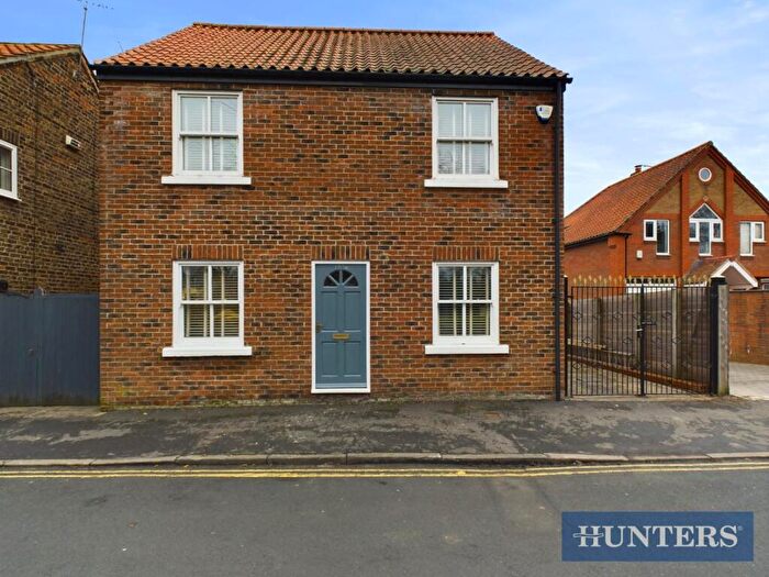 3 Bedroom Detached House For Sale In Queensgate, Beverley, HU17