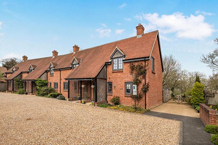 2 Bedroom End Terrace House For Sale In Manor Farmyard, Urchfont, Devizes, SN10