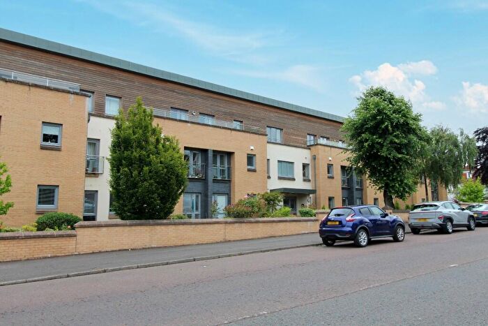 1 Bedroom Flat For Sale In Clarkston Road, Netherlee, Glasgow, G44