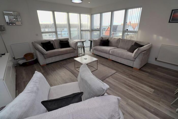 3 Bedroom Flat To Rent In Waterside Marina, Brightlingsea, Colchester, CO7
