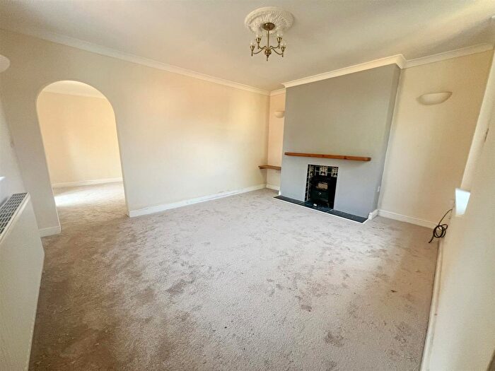 2 Bedroom Cottage To Rent In Folders Lane, Littledean, Cinderford, GL14