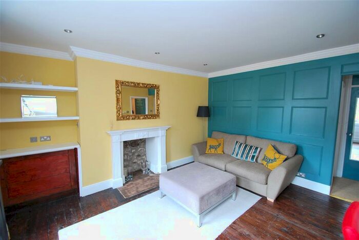 1 Bedroom Apartment To Rent In New King Street, Bath, BA1