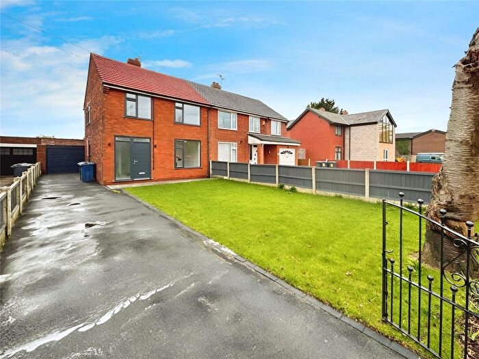 3 Bedroom Semi-Detached House To Rent In High Street, Skelmersdale, Lancashire, WN8