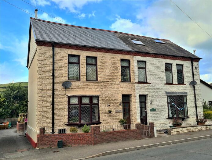 4 Bedroom Semi-Detached House For Sale In Bow Street, Bow Street, SY24