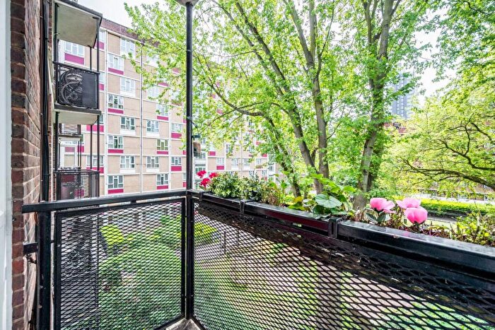 1 Bedroom Flat To Rent In Wenlock Street, Islington, London, N1