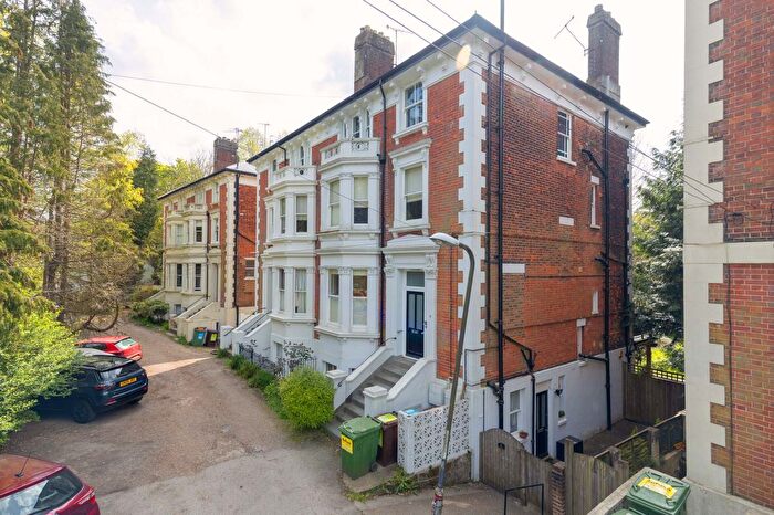 2 Bedroom End Of Terrace House To Rent In Montacute Gardens, Tunbridge Wells, TN4