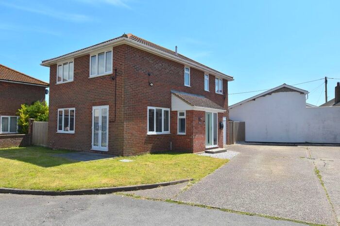 4 Bedroom Detached House For Sale In Old Bakery Close, St. Marys Bay, Romney Marsh, TN29