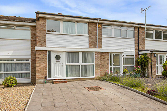 3 Bedroom Terraced House For Sale In Langford Place, Sidcup, DA14