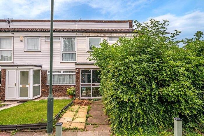 3 Bedroom End Terrace House For Sale In Tanhurst Walk, Abbey Wood, London, SE2