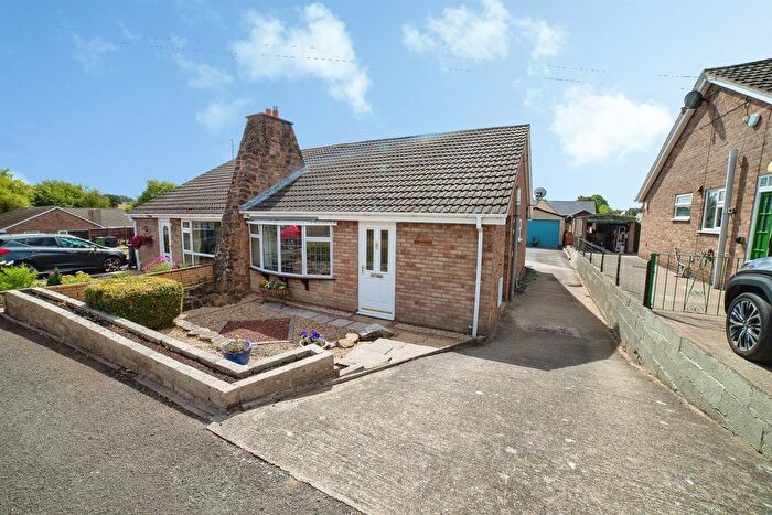 3 Bedroom Bungalow For Sale In Linberry Close, Oakerthorpe, Alfreton, DE55