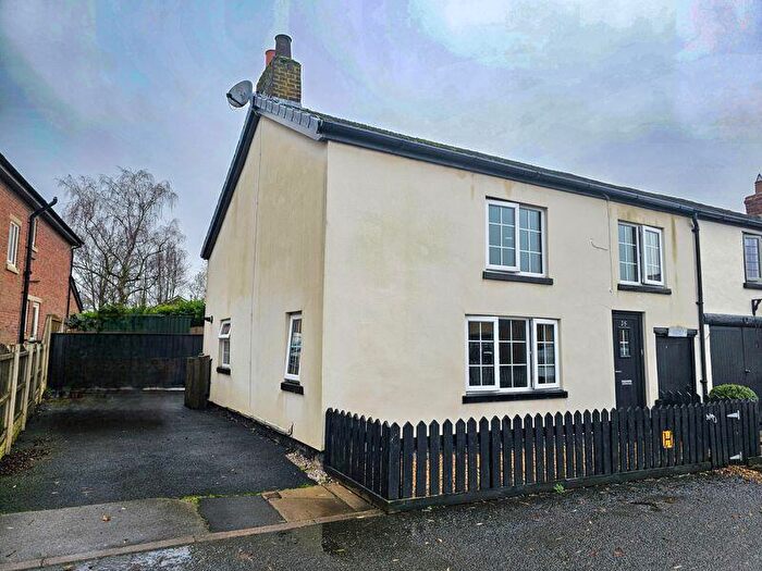 3 Bedroom Cottage For Sale In School Fold, Hesketh Bank, Preston, PR4