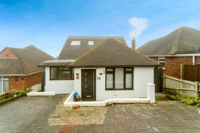 5 Bedroom Detached House To Rent In Windsor Close, Hove, BN3