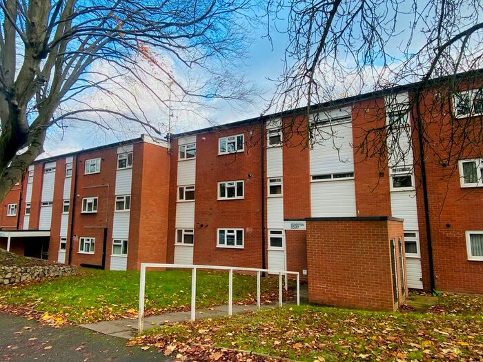 3 Bedroom Flat To Rent In Egerton Court, Wheeleys Road, Edgbaston, Birmingham, B15