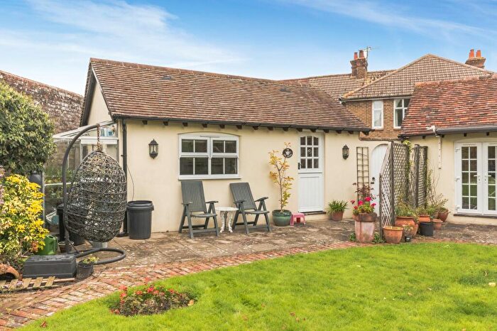 Studio To Rent In Horsgate Lane, Cuckfield, RH17