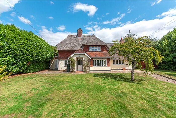 4 Bedroom Detached House For Sale In East Garston, Hungerford, Berkshire, RG17