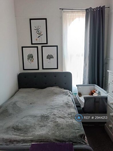 1 Bedroom Flat To Rent In Mapperley Road, Nottingham, NG3