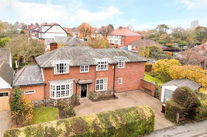 4 Bedroom Detached House For Sale In Forest Road, Loughborough, LE11