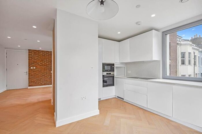 1 Bedroom Flat To Rent In Maple Path, London, E5