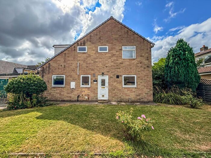 5 Bedroom Detached House For Sale In Lismore Grove, Buxton, SK17