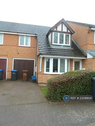 3 Bedroom Terraced House To Rent In Riverstone Way, Northampton, NN4