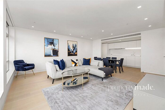 2 Bedroom Flat To Rent In Centre Point, - New Oxford Street, London, WC1A