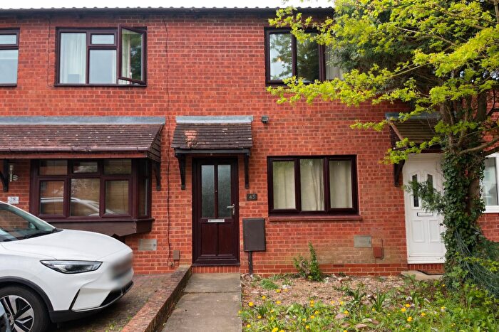 2 Bedroom Terraced House For Sale In Simonsbath, Furzton, Milton Keynes, MK4