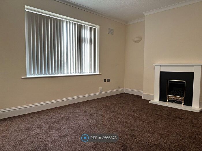 3 Bedroom Terraced House To Rent In Southwold Drive, Nottingham, NG8