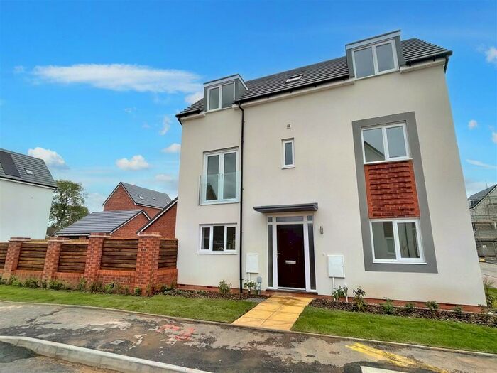 5 Bedroom Detached House To Rent In Palmer Way, Blythe Bridge, Staffordshire, ST11