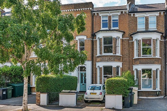 5 Bedroom Terraced House For Sale In Chelsham Road, London, SW4