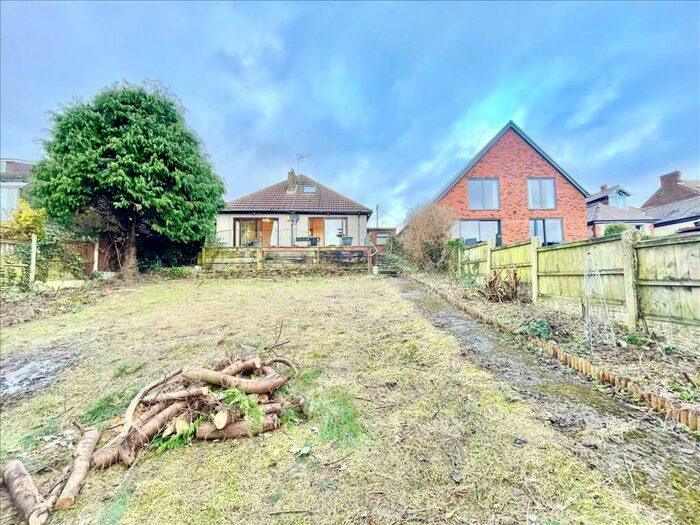 3 Bedroom Bungalow For Sale In Cedar Avenue, Kirkby In Ashfield, NG17