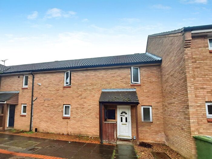 4 Bedroom Terraced House For Sale In Kilham, Orton Goldhay, Peterborough, PE2