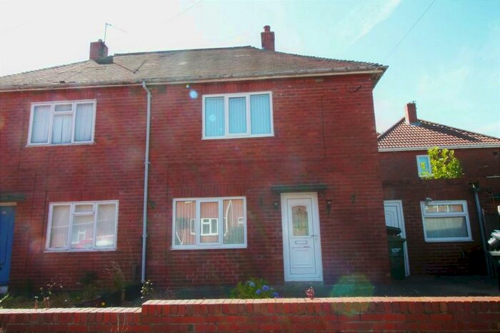 2 Bedroom End Of Terrace House To Rent In Woodside, Bedlington, Northumberland, NE22
