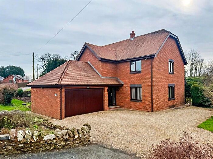4 Bedroom Property For Sale In Lugwardine, Hereford, HR1