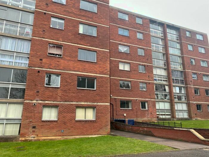 1 Bedroom Flat To Rent In Flat, Lyndwood Court, Stoughton Road, Leicester, LE2