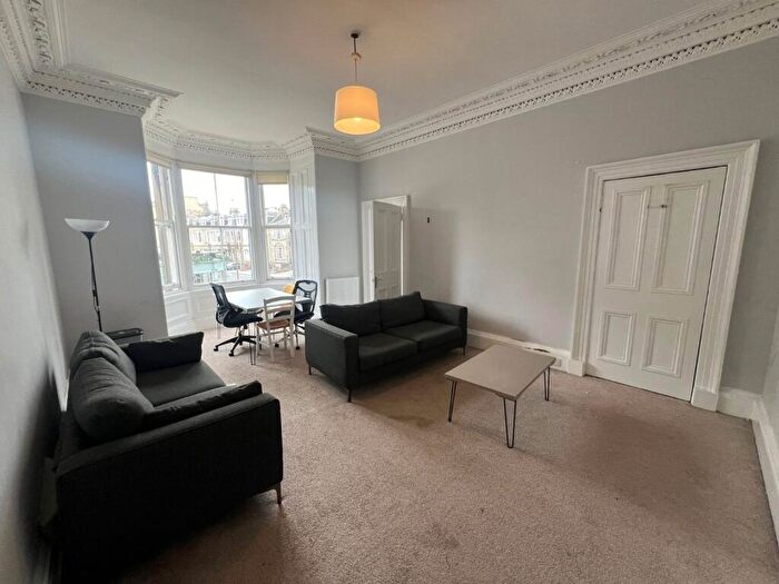 5 Bedroom Flat To Rent In East Preston Street, Edinburgh, EH8