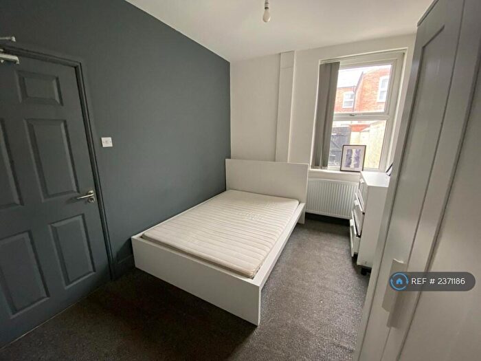 5 Bedroom Terraced House To Rent In Duchy Street, Salford, M6