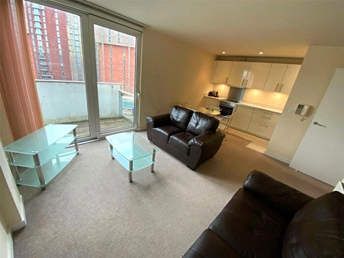 2 Bedroom Apartment To Rent In Spectrum - Block, Blackfriars Road, Salford, Greater Manchester, M3