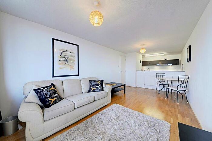 1 Bedroom Flat To Rent In Vesage Court, Leather Lane, London, EC1N