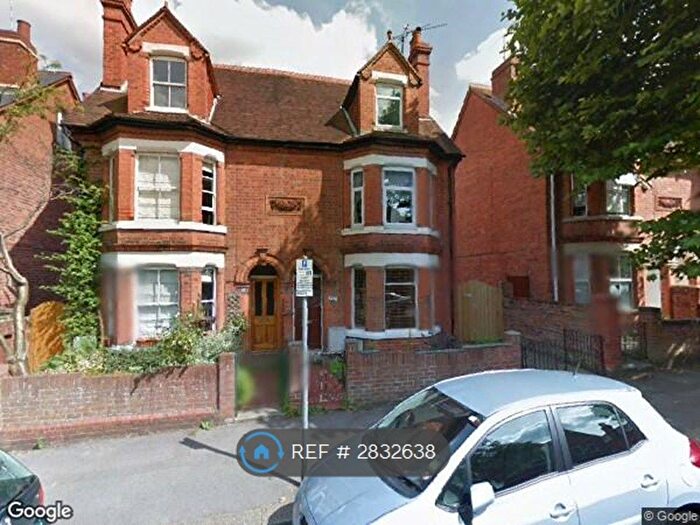 2 Bedroom Flat To Rent In Wantage Road, Reading, RG30